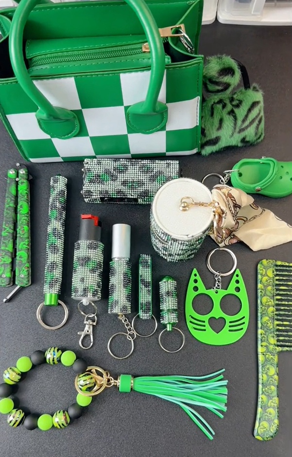 14 PCS Self Defense Keychain Set for Women – Includes Alarm, Whistle, Window Breaker & More - Premium self defense keychain set for women's personal safety. Features 14-piece comprehensive set and 130dB emergency alarm.